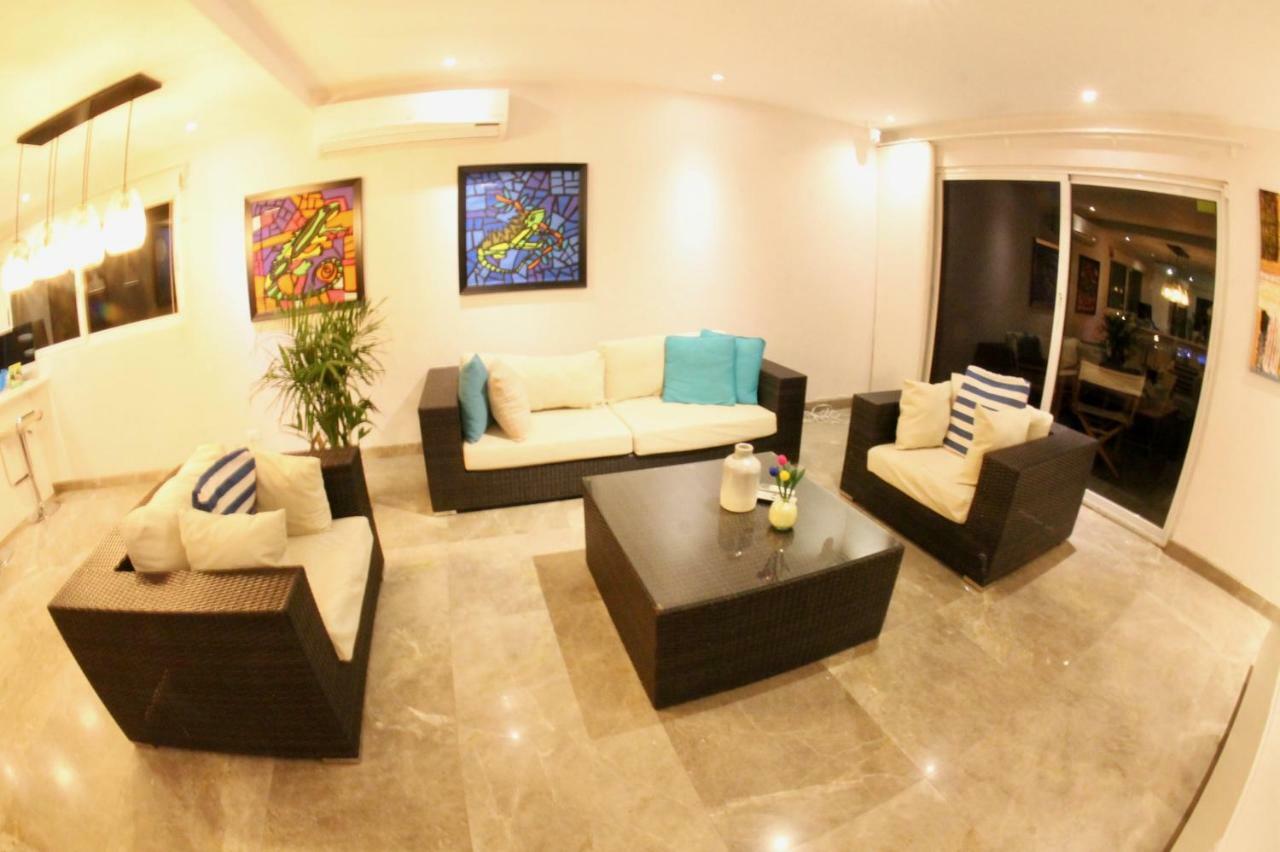 Eagle Beach Luxury House, Walking Distance To The Beach Palm Beach Exterior photo
